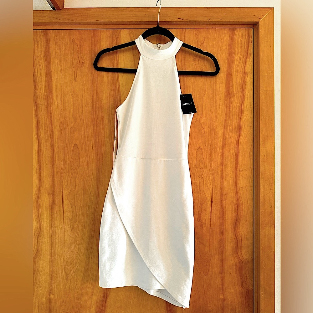Forever 21 • White Dress • Size Small • NWT